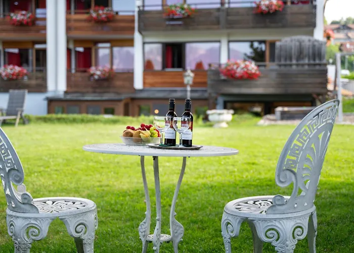 Hotel Alpenglühn